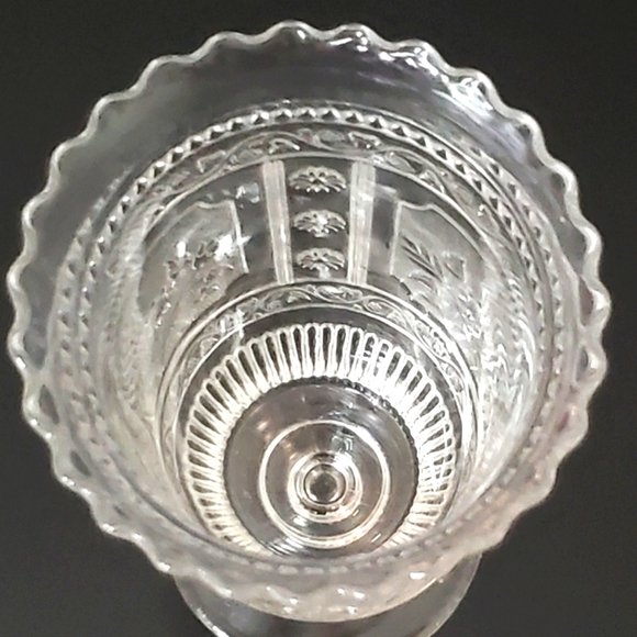 1880s "Wreath" AKA "Willow Oak Celery Vase by Bryce Brothers Pittsburgh PA - Picture 11 of 16